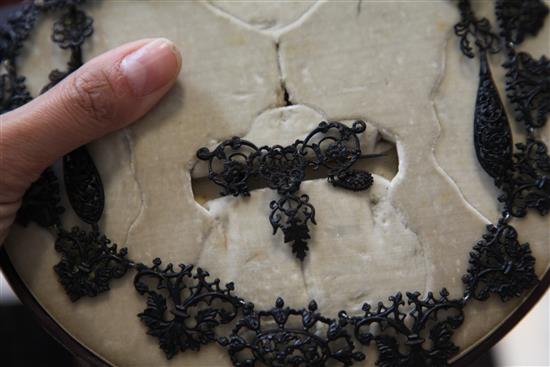 A 19th century Berlin? ironwork parure, necklace 15.5in.